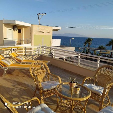 Suite In Front Of The Sea Nea Thesi Экстерьер фото