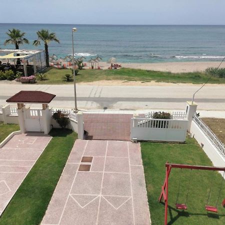 Suite In Front Of The Sea Nea Thesi Экстерьер фото